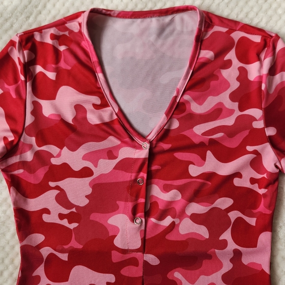 Pink Camo Playsuit - Picture 4 of 6